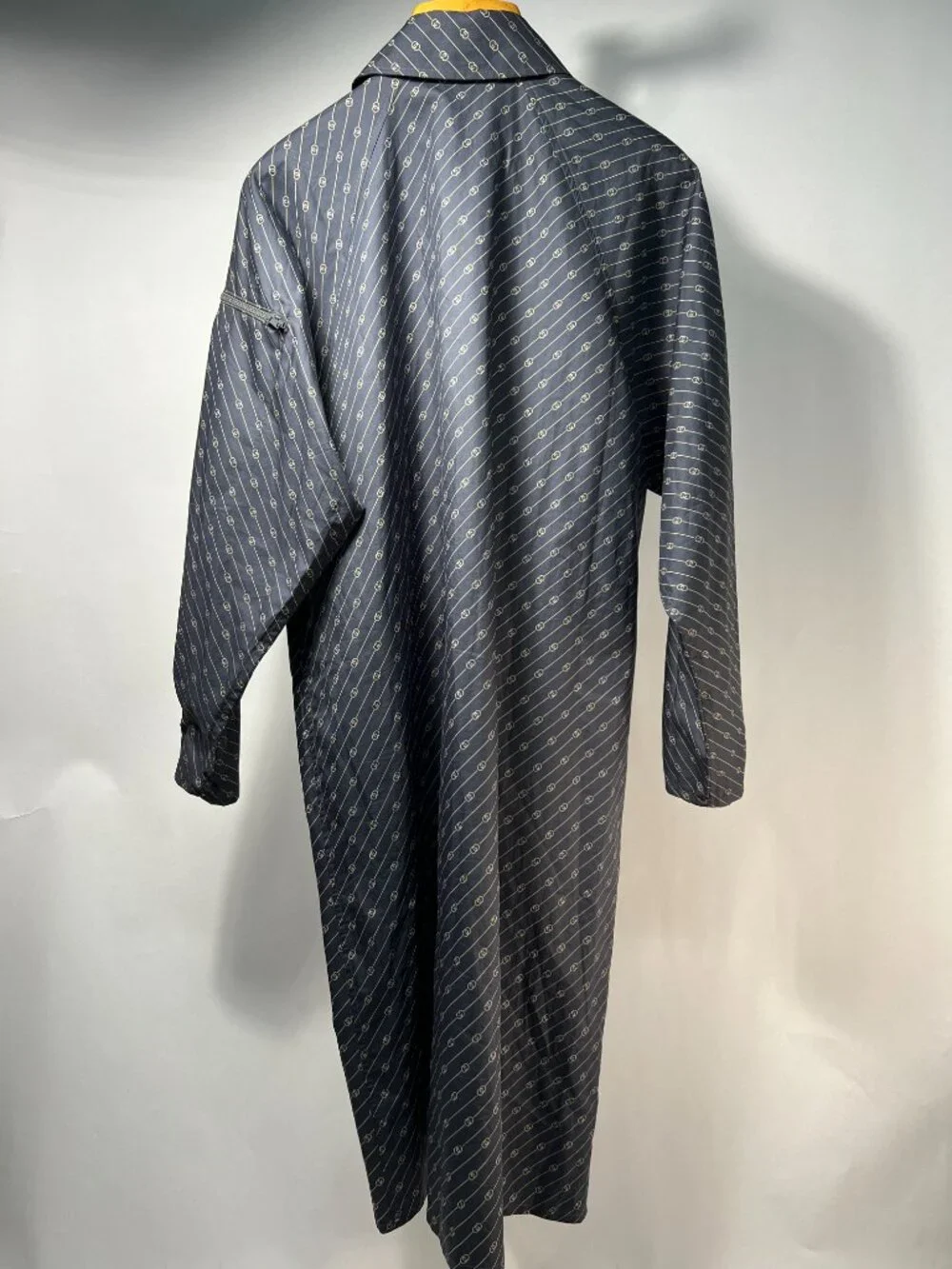 RARE Vintage GUCCI Monogram Packable Travel Coat - Blue Grey Logo Print 80s M